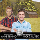 Wedding Favors (A Bluewater Bay Novel)